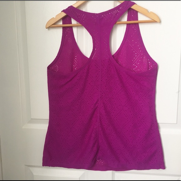 Old Navy Active Workout Tank Top - Picture 2 of 6